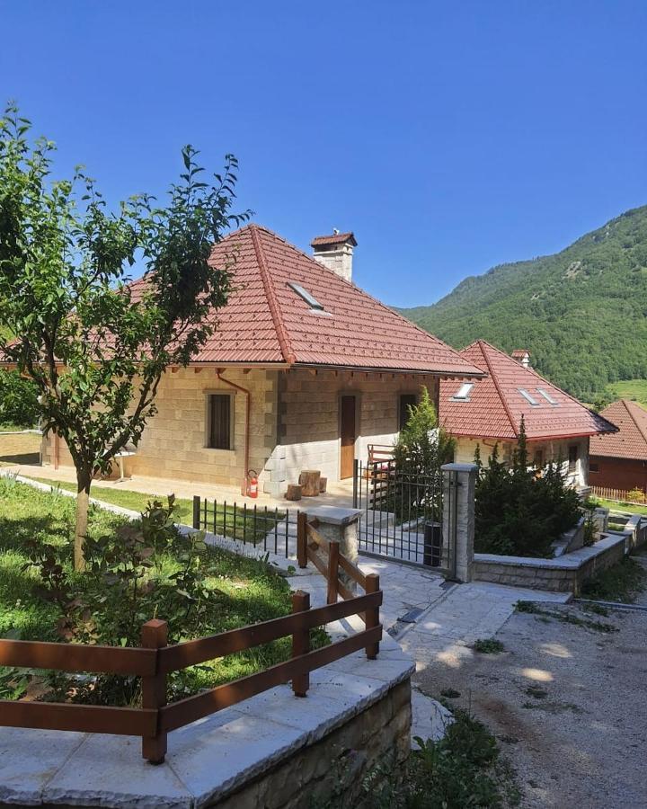 Joen Village Librazhet Zewnętrze zdjęcie