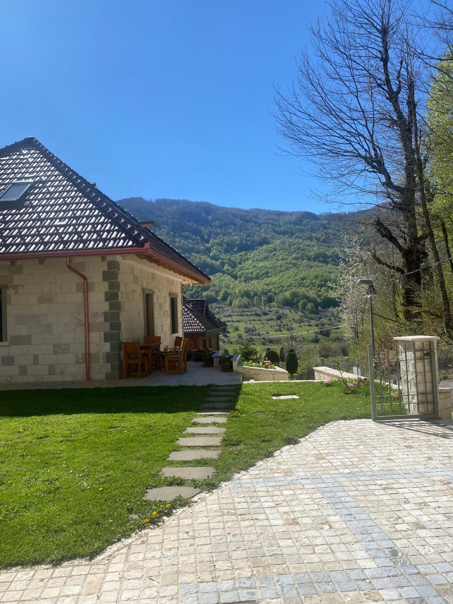 Joen Village Librazhet Zewnętrze zdjęcie